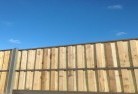 Bruthenlap-and-cap-timber-fencing-3.jpg; ?>